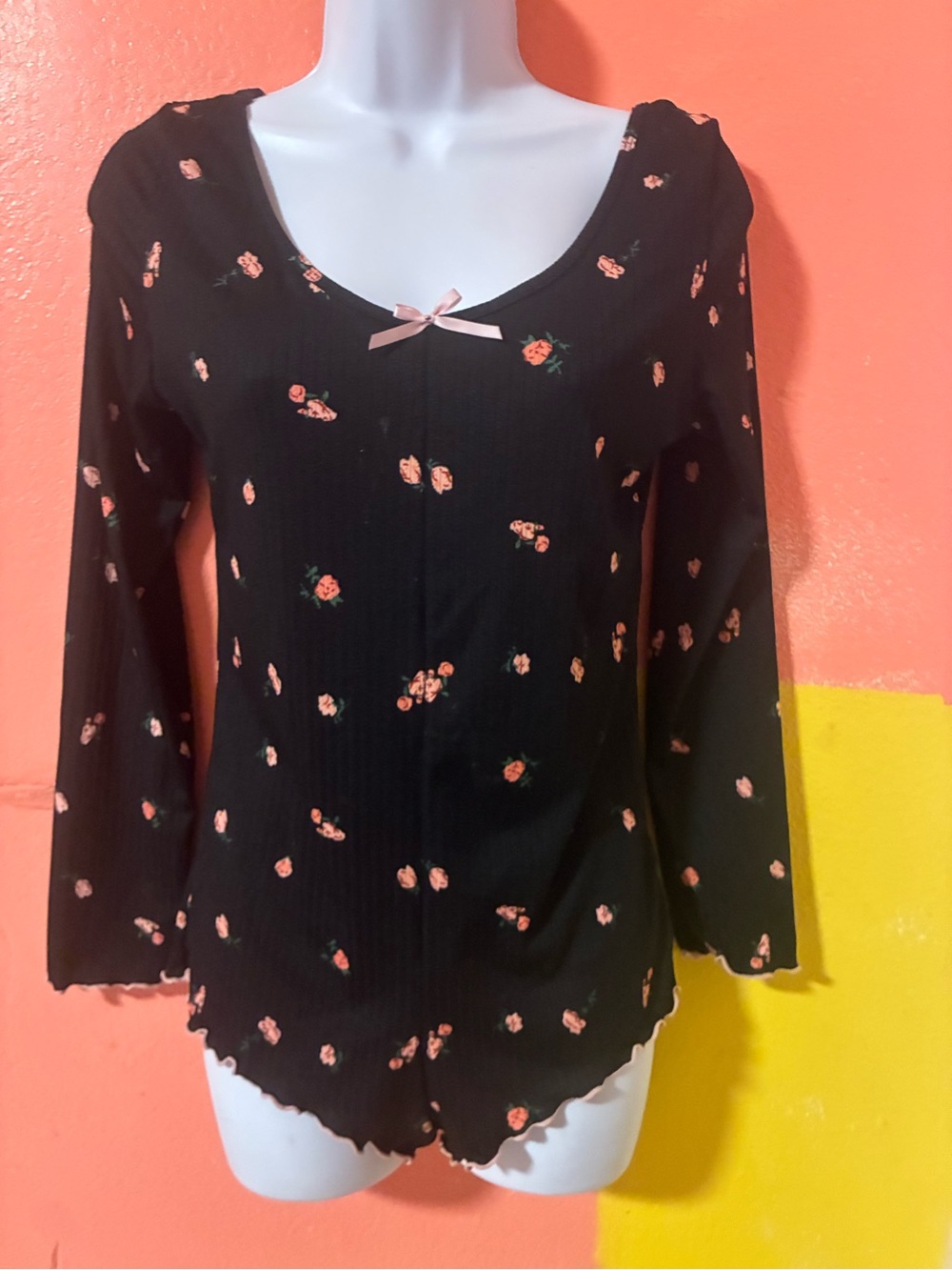 Black Floral Long-Sleeve Scoop Neck Top